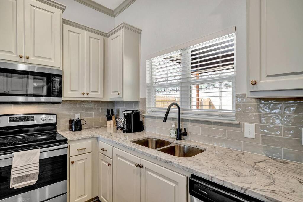 타일러 Alamo Luxury Living Up To 11 빌라 외부 사진