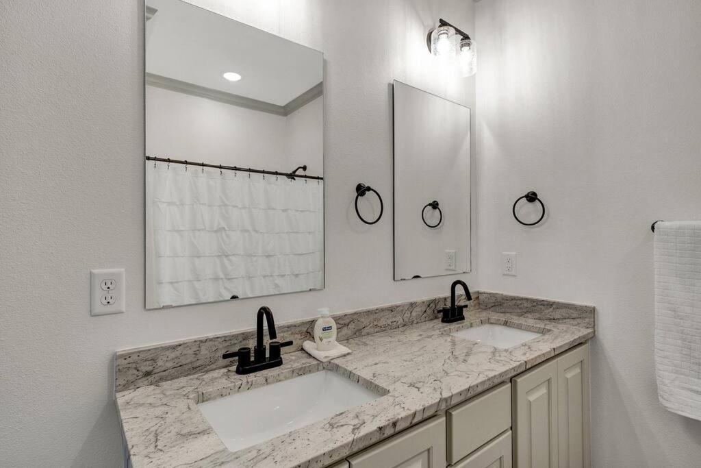 타일러 Alamo Luxury Living Up To 11 빌라 외부 사진
